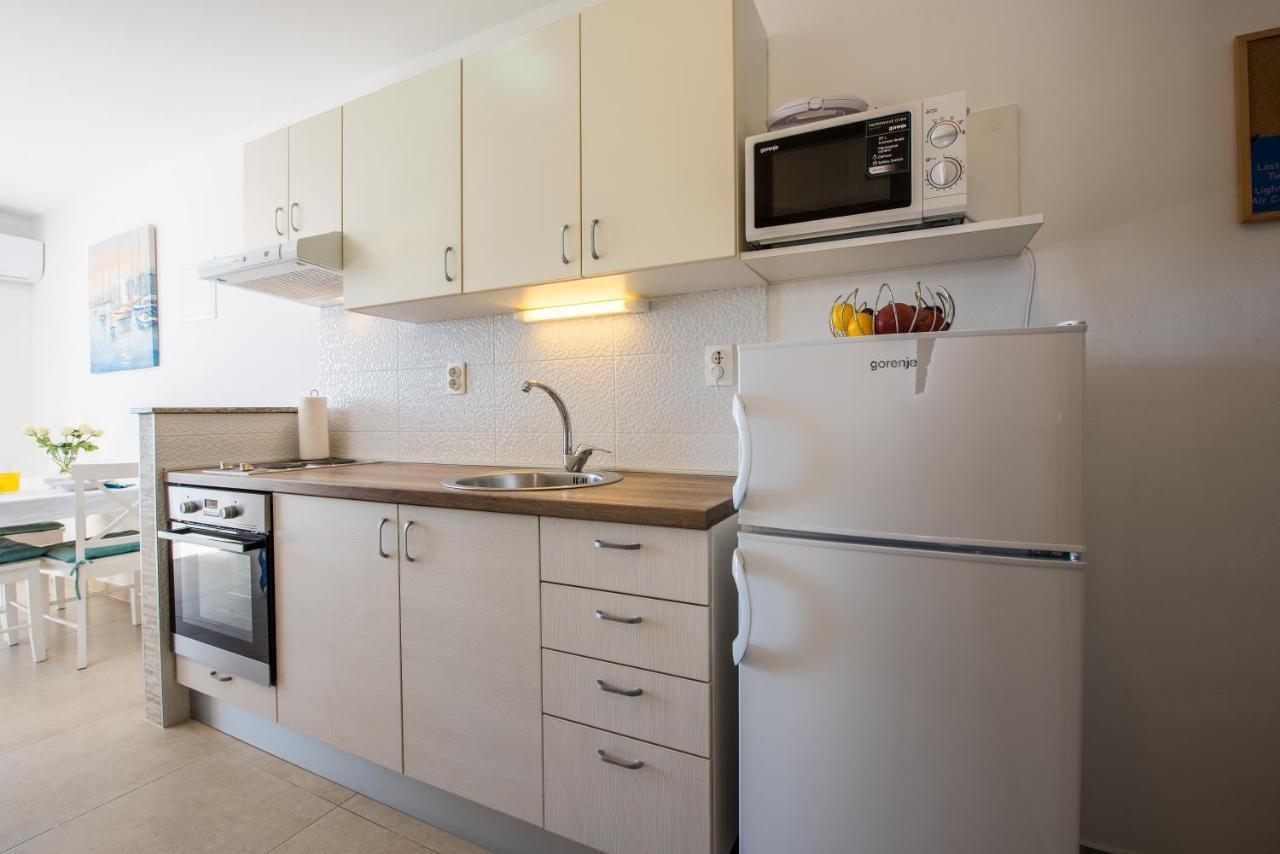 Apartments Amneris تروغير المظهر الخارجي الصورة
