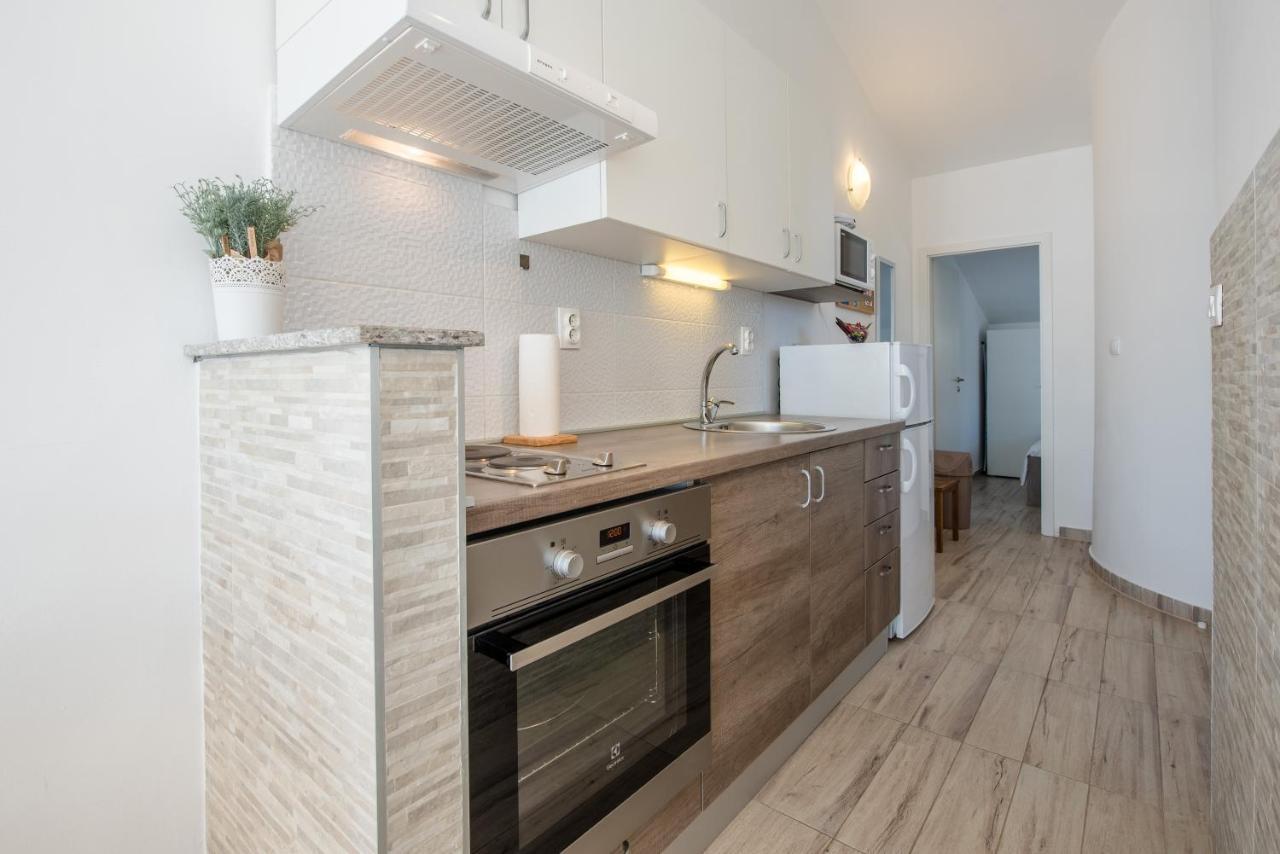 Apartments Amneris تروغير المظهر الخارجي الصورة