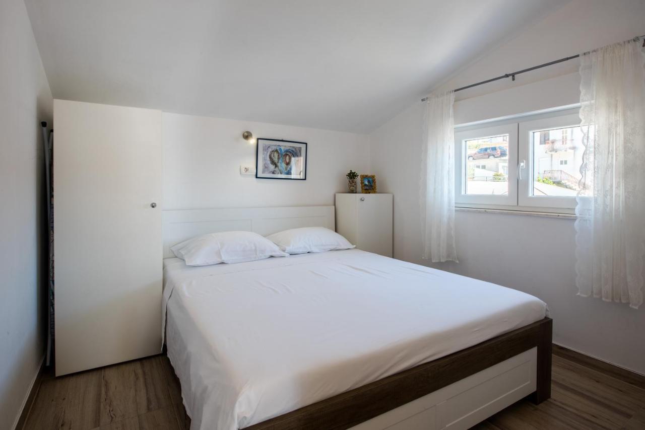 Apartments Amneris تروغير المظهر الخارجي الصورة