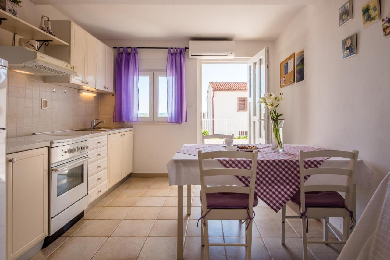 Apartments Amneris تروغير المظهر الخارجي الصورة